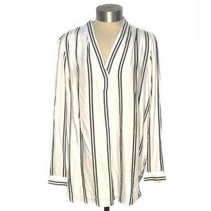 NWT GAP MATERNITY White Stripe Popover Blouse M